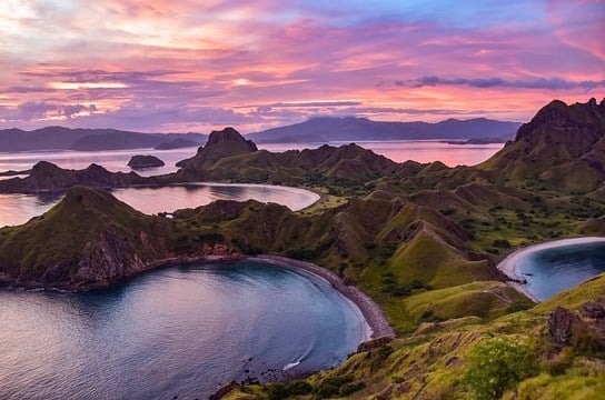 Sunset di Pulau Padar Labuan Bajo