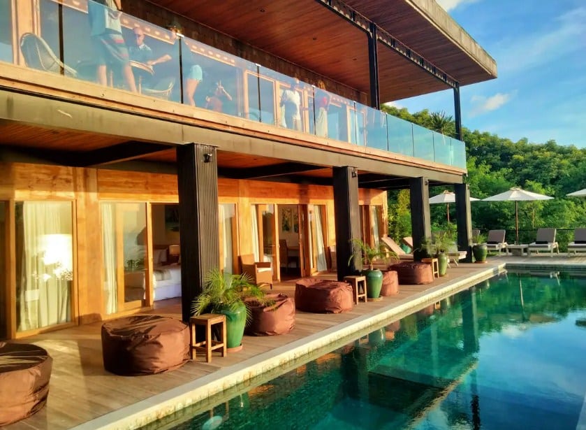 Outdoor Paradise Garage di Labuan Bajo