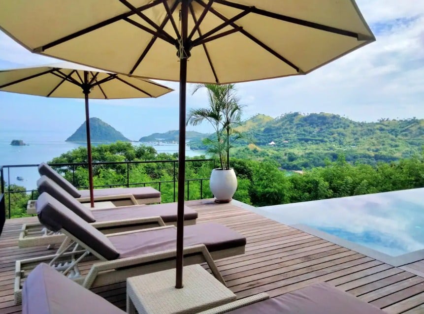 Paradise Garage di Labuan Bajo