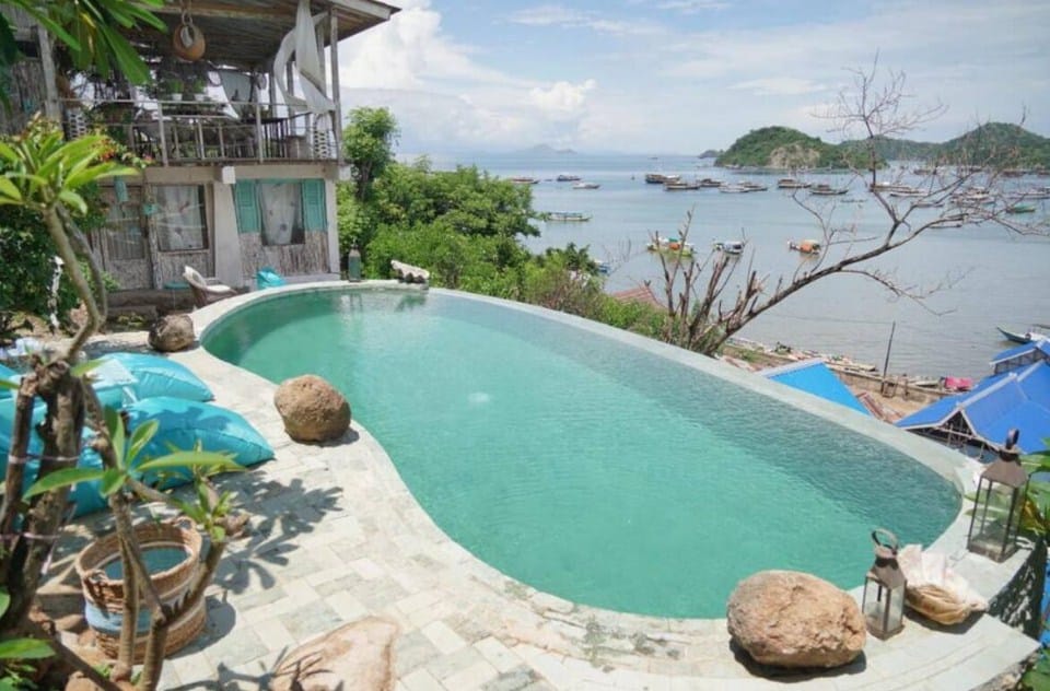 Penginapan di Labuan Bajo dengan View Laut
